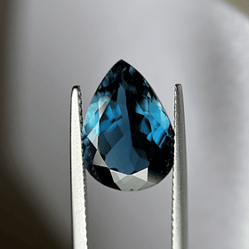 Topacio london blue-7.65ct-14x9.9x7.7mm