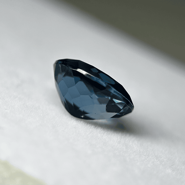 Topacio london blue-2.15ct-8.7x6.8x4.6mm 3