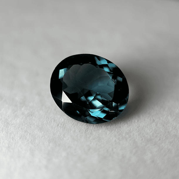 Topacio london blue-3.65ct-9.9x7.9x5.5mm 1