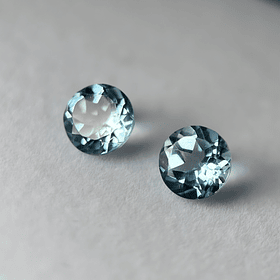 Par de topacios azules-3.70ct-7mm