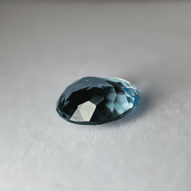 Topacio azul-2.35ct-8.8x6.7x4.4mm 3