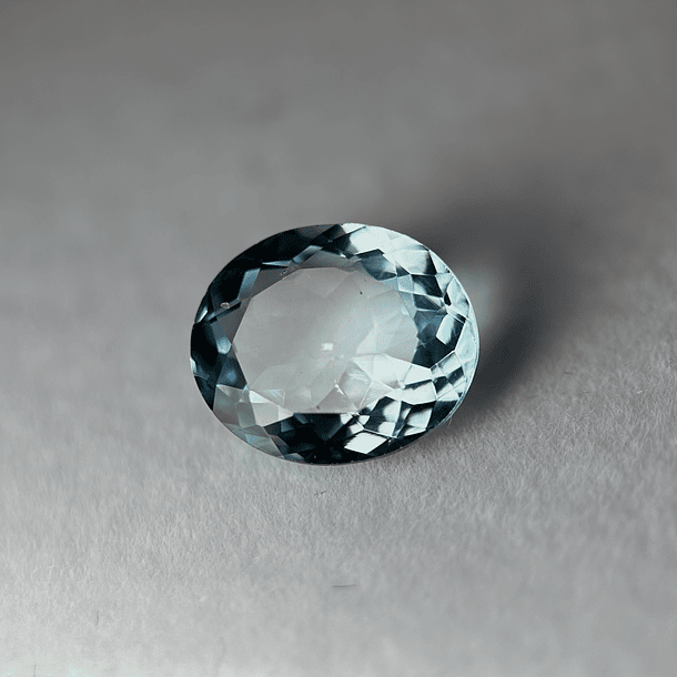 Topacio azul-2.35ct-8.8x6.7x4.4mm 1