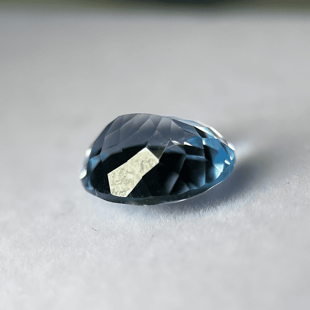Topacio azul-5.25ct-11.8x9.6x5.7mm 3