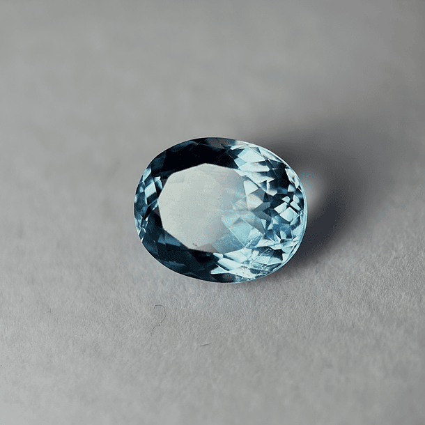 Topacio azul-3.45ct-10.2x8x5.1mm 1