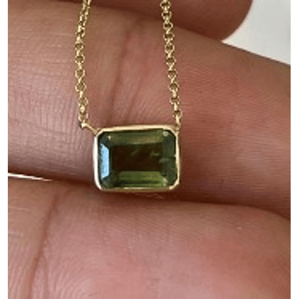 Dije en oro amarillo 14k con Rubi octagono 7x5mm