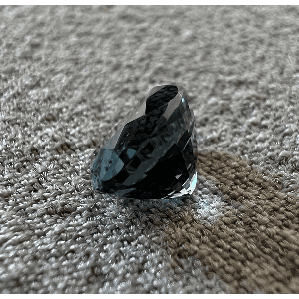 Topacio london blue-2.417ct-9x7mm 2