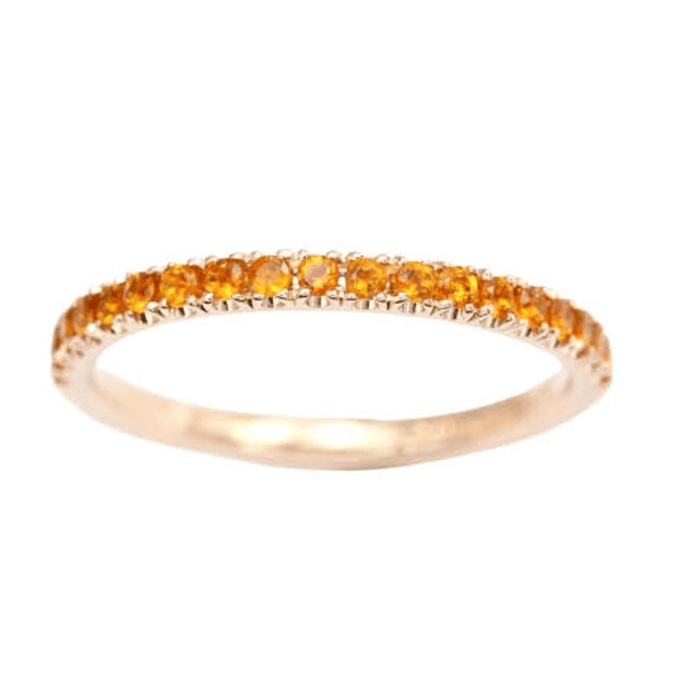 Anillo media churumbela en oro amarillo de 10k con 10 citrinos corte redondo de 2.2mm. Talla 6.5