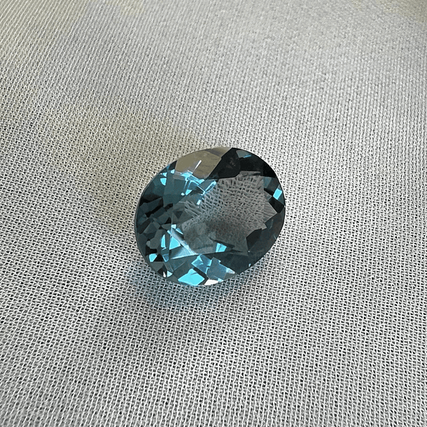 Topacio london blue-3.55ct-9.9x7.8x5.9mm 1