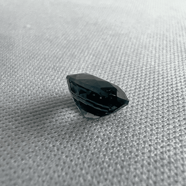 Topacio london blue-1.50ct-8x6.1x4.3mm 3