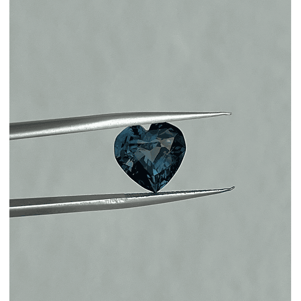 Topacio london blue-3.70ct-9.9x9.2x5.8mm 1