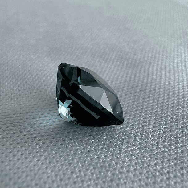 Topacio london blue-3.70ct-9.9x9.2x5.8mm 3