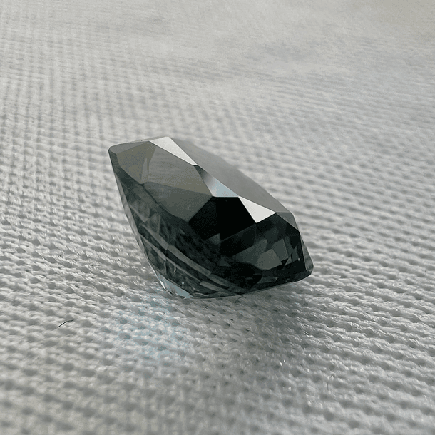 Topacio london blue-3.94ct-10x7.9x5.9mm 3