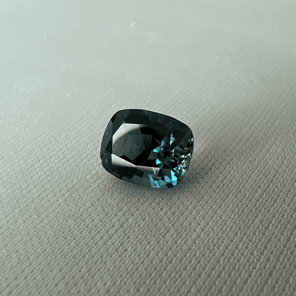 Topacio london blue-2.90ct-9x7.1x5.4mm 1