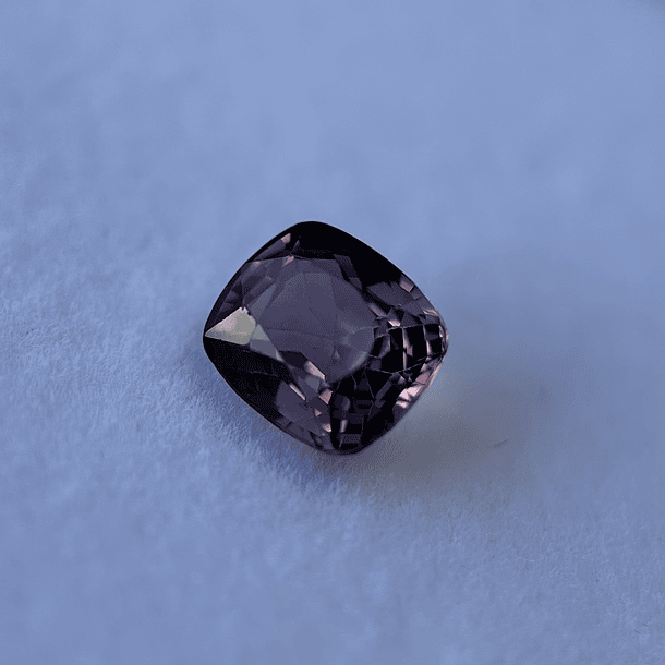 Espinela-2.50ct-7.9x5.9x4.8mm 2