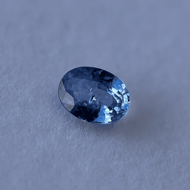 Zafiro azul-0.95ct-7x5.1x2.7mm 2