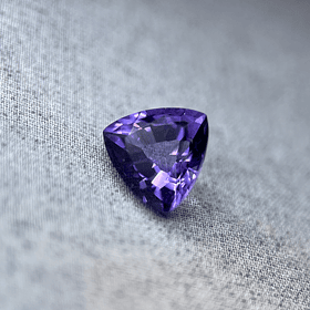 Amatista morada-1.285ct-7x6.8x4.6mm