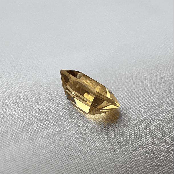 Citrino amarillo-2.80ct-8.7x6.8x5.8mm 3