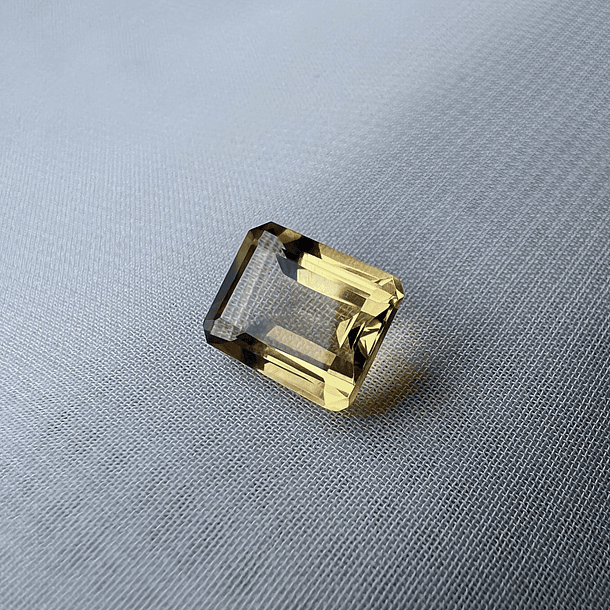 Citrino dorado-3.20ct-8.9x7.1x5.7mm 1