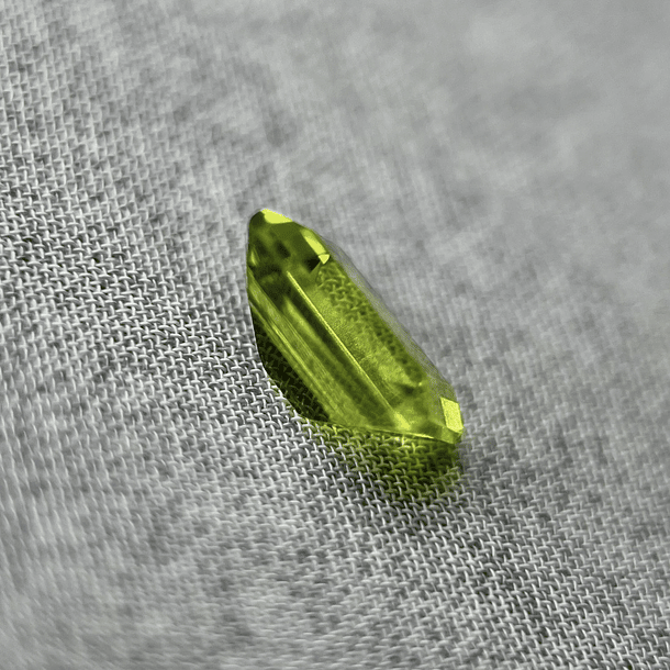 Peridoto-1.75ct-7.8x5.8x3.7mm 2