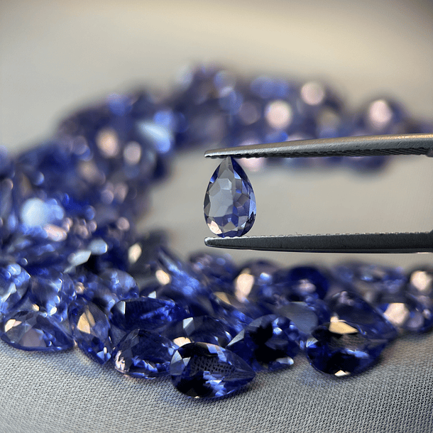 Tanzanita-0.915ct-8x5x3.5mm 3