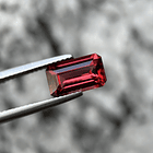 Granate rojo crimson-2.70ct-10.25x6.13x4.18mm 1