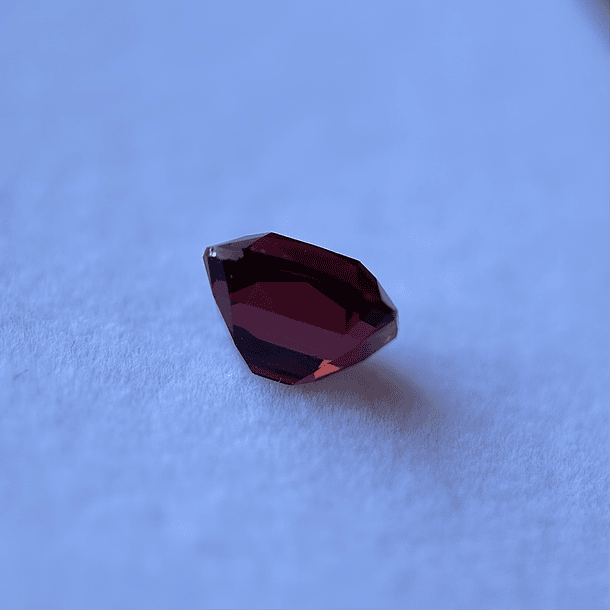 Granate rojo crimson-3ct-8.29x6.87x5.53mm 4