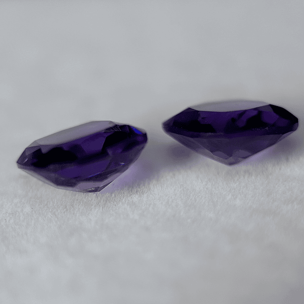 Par de Amatistas moradas-7.585ct-10.9x8.9x5.3mm 2