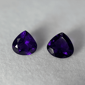 Par de Amatistas moradas-3.76ct-8.8x8.8x5.2mm