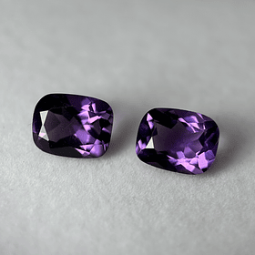 Par de Amatistas moradas-5.186ct-9.9x7.8x4.7mm