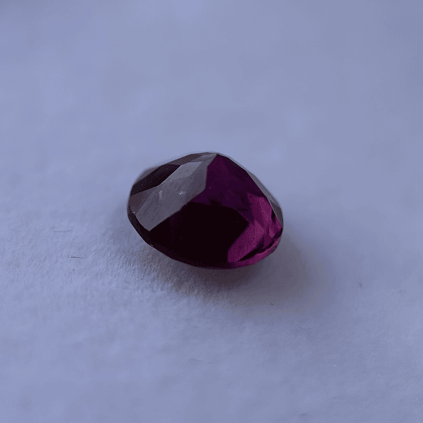 Granate rodolita-1.80ct-6.9x4.3mm 3