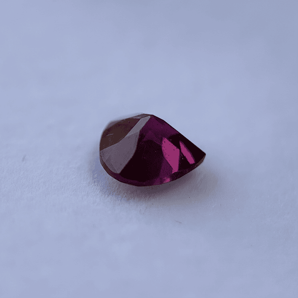 Granate rodolita-2.15ct-8.2x7.9x4.6mm 2