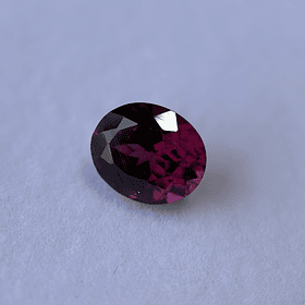 Granate rodolita-2ct-8.6x6.5x3.8mm