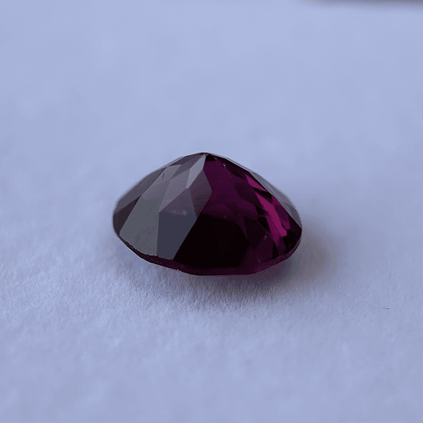Granate rodolita-2ct-8.7x6.7x3.7mm 2