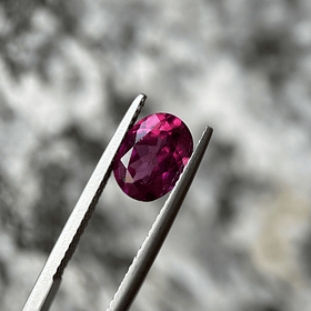 Granate rodolita-2.35ct-9.1x7x4.3mm