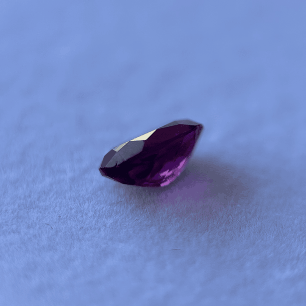 Granate rodolita-1.15ct-6.9x4.9x3.4mm 2