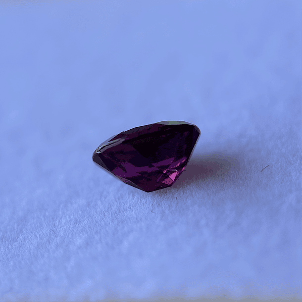 Granate rodolita-1.60ct-7.8x5.9x4mm 3