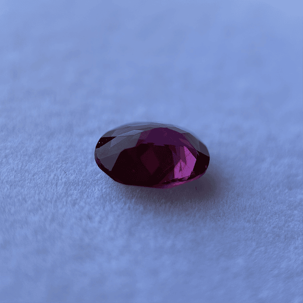 Granate rodolita-2.25ct-8.6x6.9x3.9mm 2