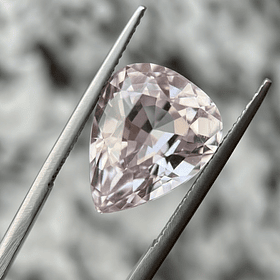 Kunzita Pastel-18.55ct-16.7x13.3mm