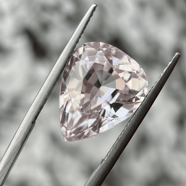 Kunzita Pastel-18.55ct-16.7x13.3mm 1