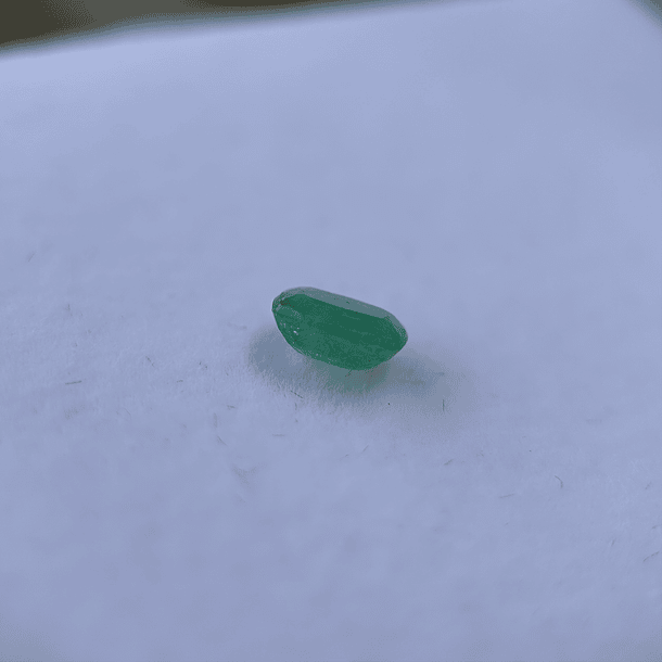 Esmeralda-0.955ct-7.1x5x3.1mm 2