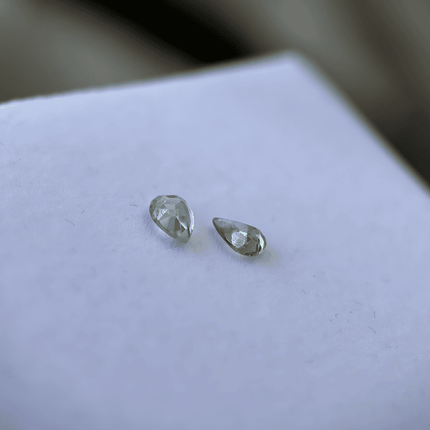 Par de alexandritas-1ct-6x4mm 3