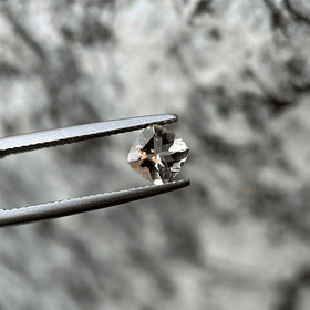 Morganita-0.715ct-6x6x3.5mm