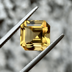 Citrino-5.80ct-9.9x9.9mm