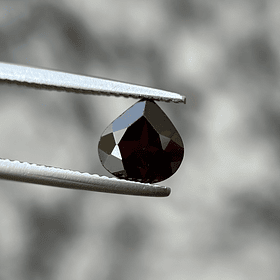 Granate rojo-2.01ct-8x8mm