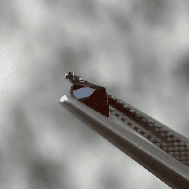 Granate rojo-0.574ct-4.7mm 3