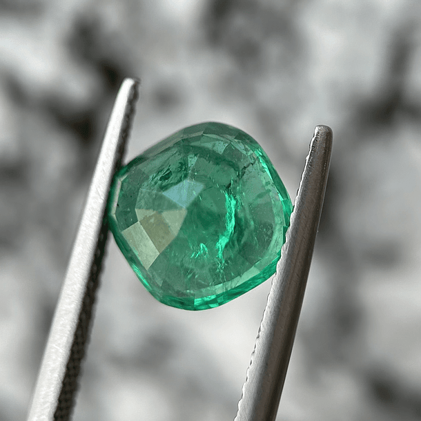 Par de esmeraldas de Zambia AIG-6.24ct-9.20x9.18x5.50mm y 9.11x9.05x5.27mm 6