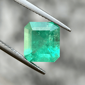 Esmeralda colombiana AIG-3.18ct-9.64x8.68x6.02mm