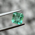 Esmeralda colombiana AIG-1.88ct-7.80x7.71x4.98mm 1