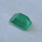 Esmeralda colombiana AIG-1.77ct-8.47x7.33x4.53mm 3