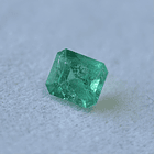 Esmeralda colombiana AIG-0.69ct-5.75x5.06x3.63mm 2